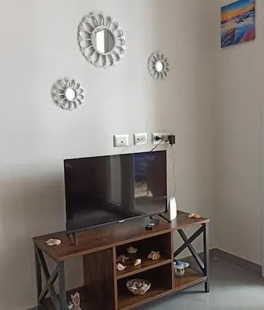 Sun House Sulla Laguna Apartment